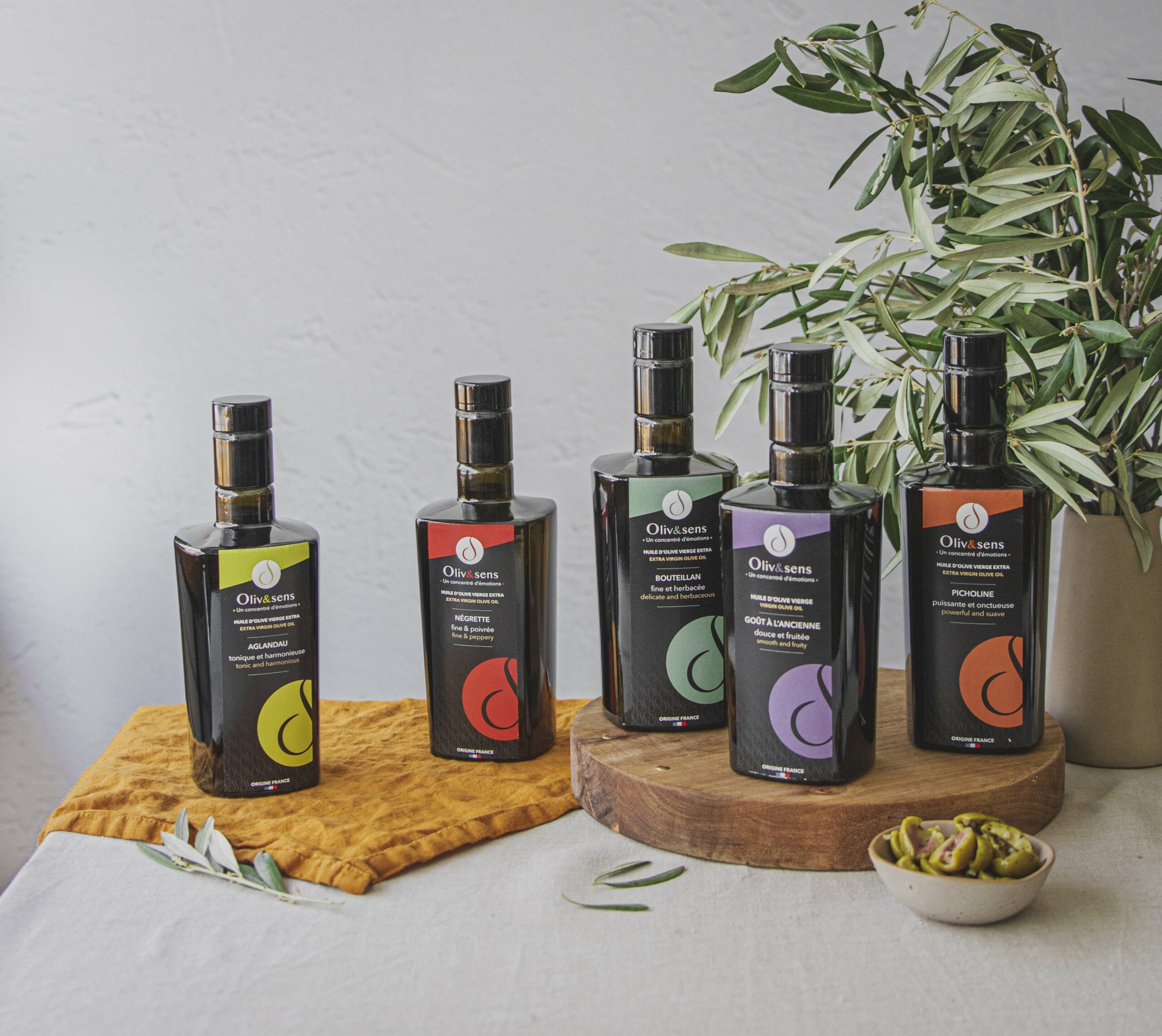 Label “Huile d’Olive Vierge Extra” pour nos huiles d’olive monovariétales