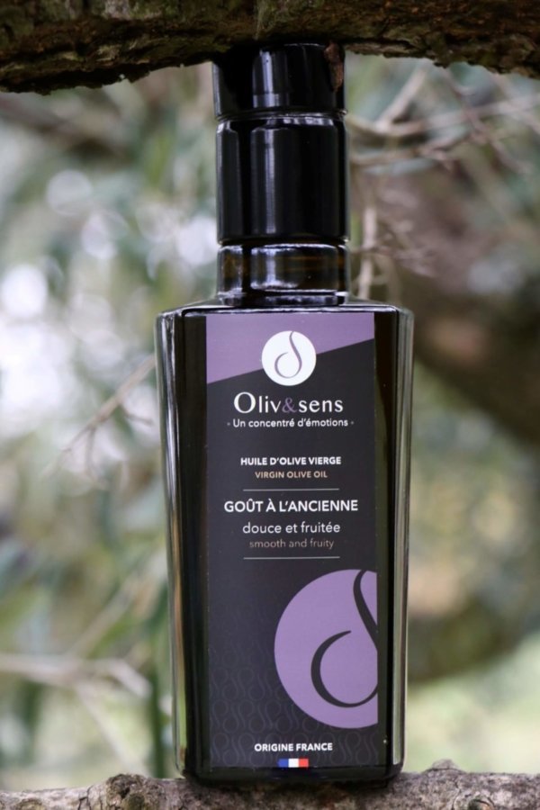 L’huile d’olive fruité noir